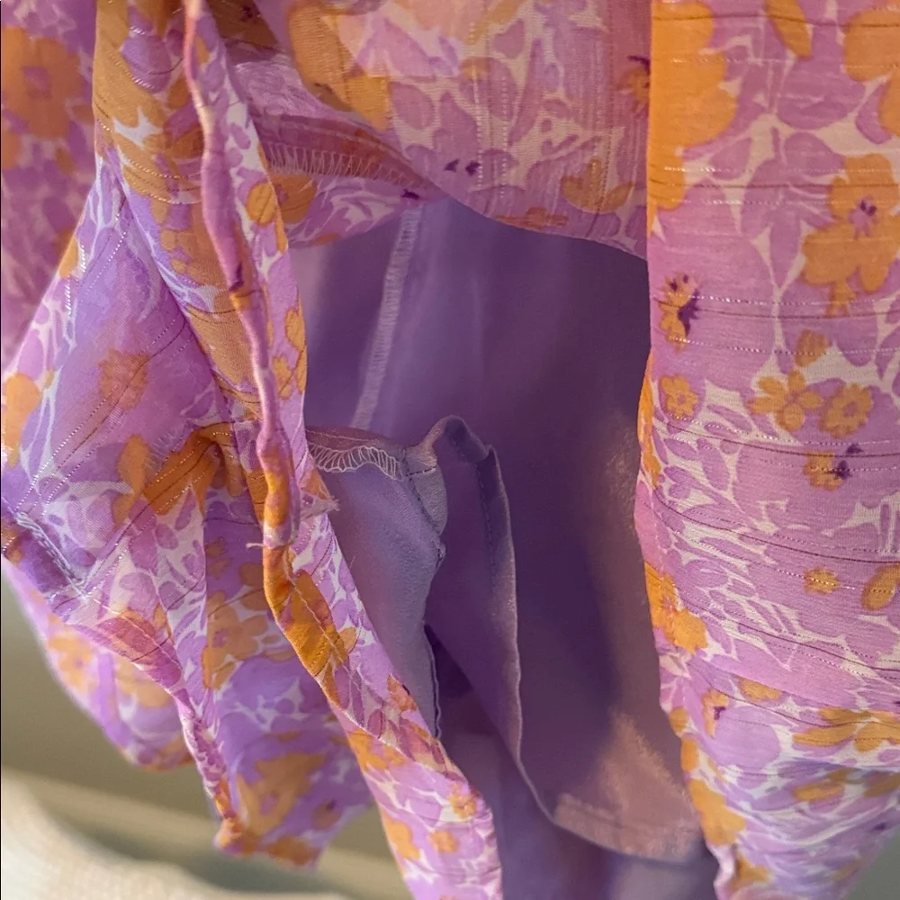 Nasty Gal Floral Puff Sleeve v neck Romper size 6 new with tag - Picture 7 of 12